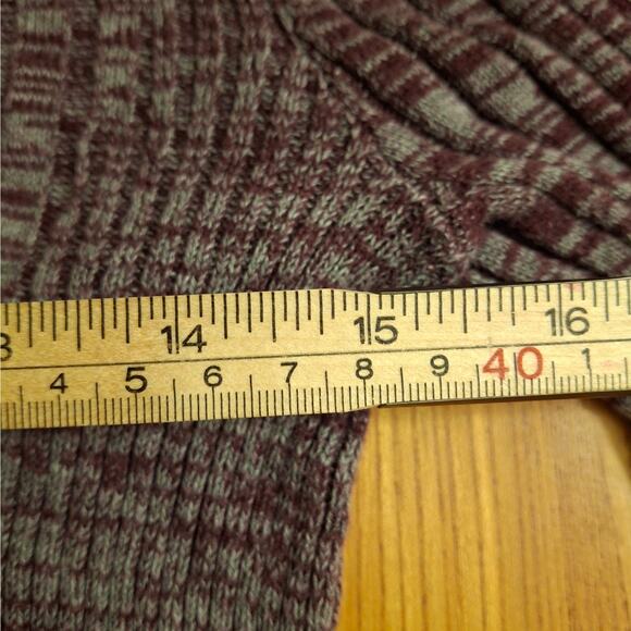 Aeropostale Large long sleeve turtleneck sweater - Picture 2 of 6